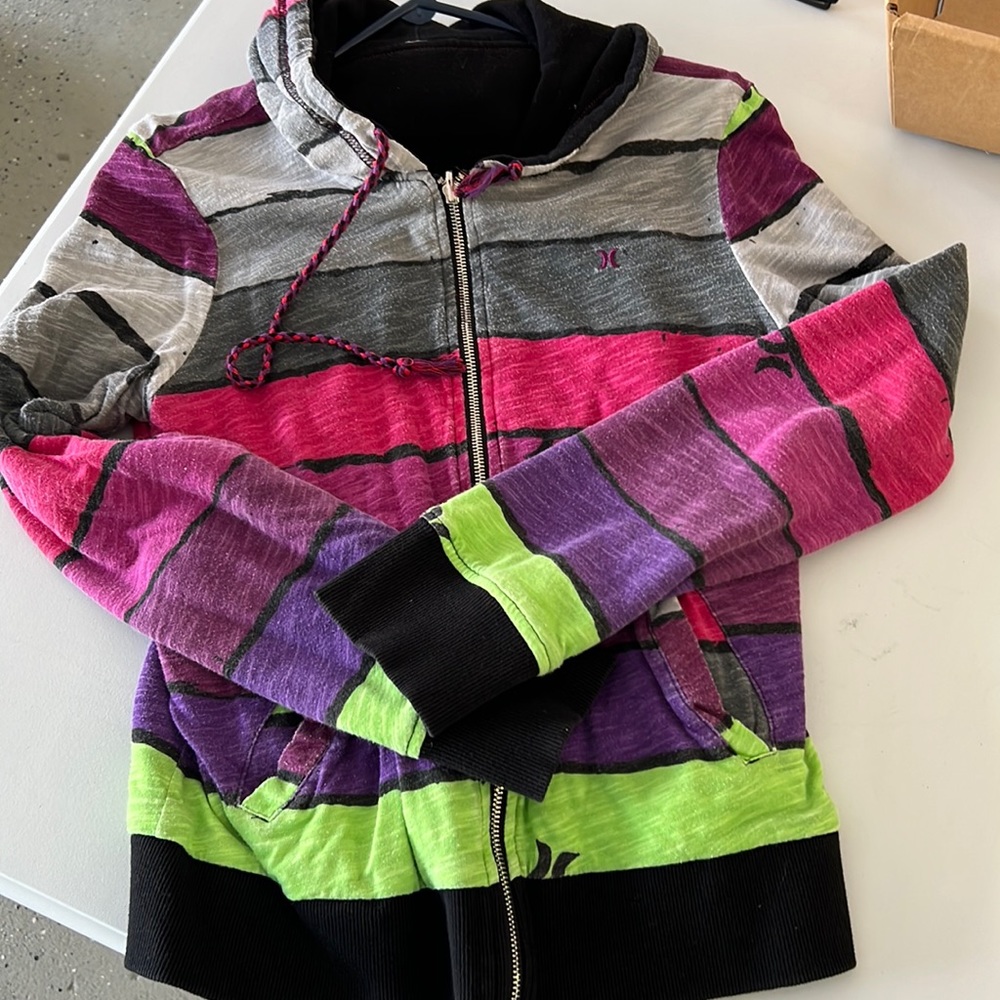 Hurley reversible